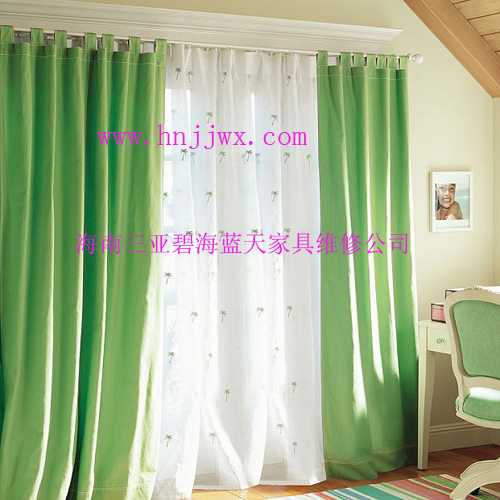 ϵ