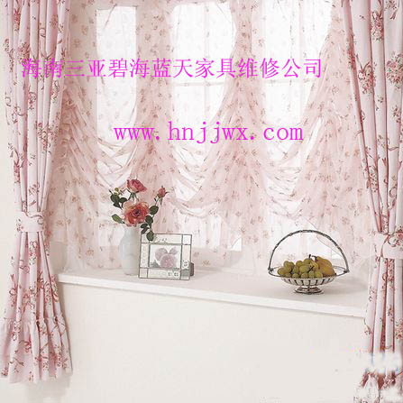 ϵ